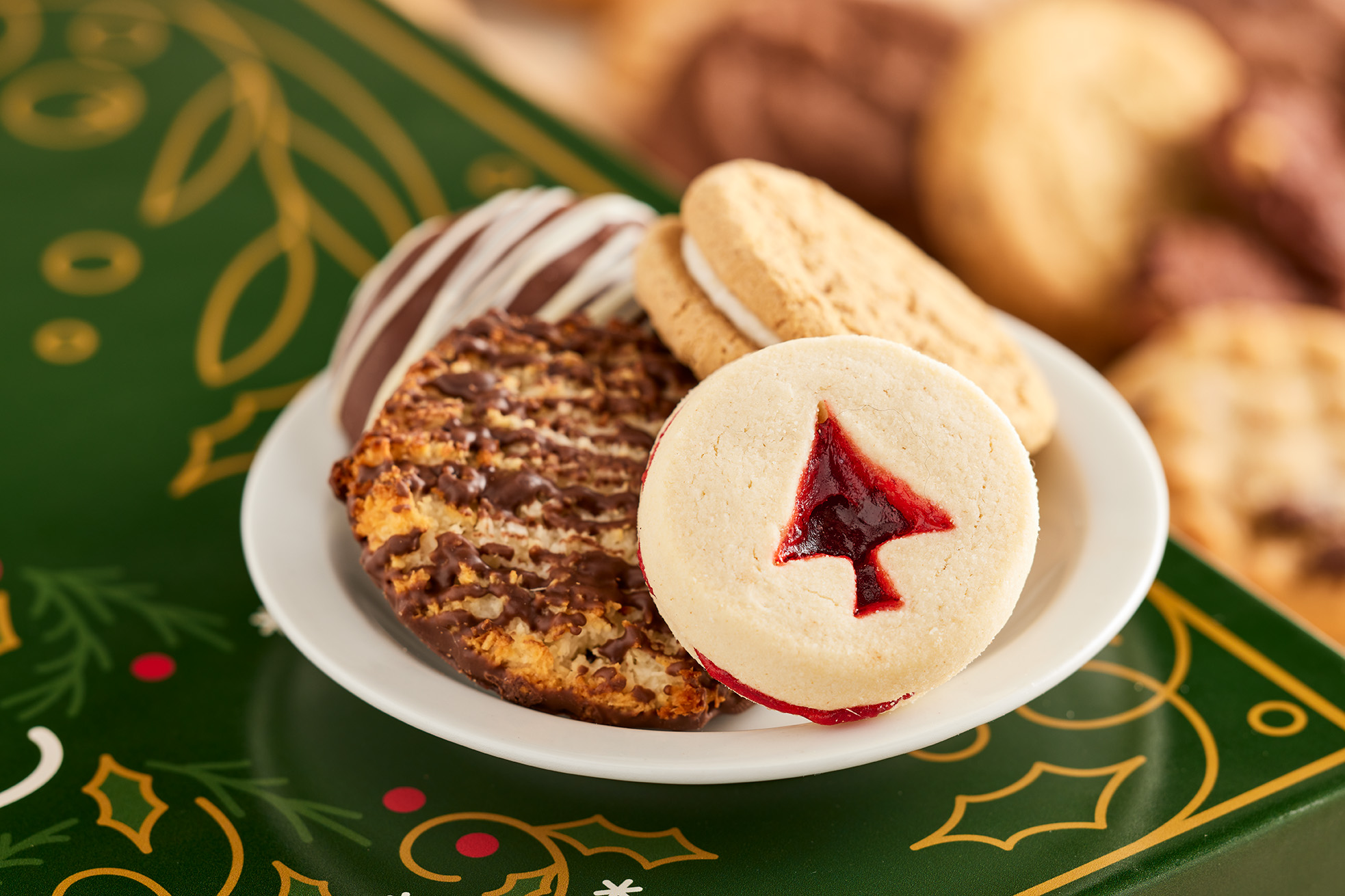 Harry & David Now Offering Holiday Gifts at Macy’s Select Stores