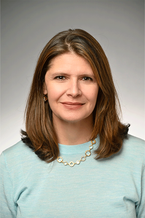 picture of Melanie Babcock, Chief Marketing and Growth Officer, 1-800-FLOWERS.COM, Inc.